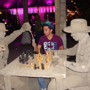 Meet your Posher, Freddy